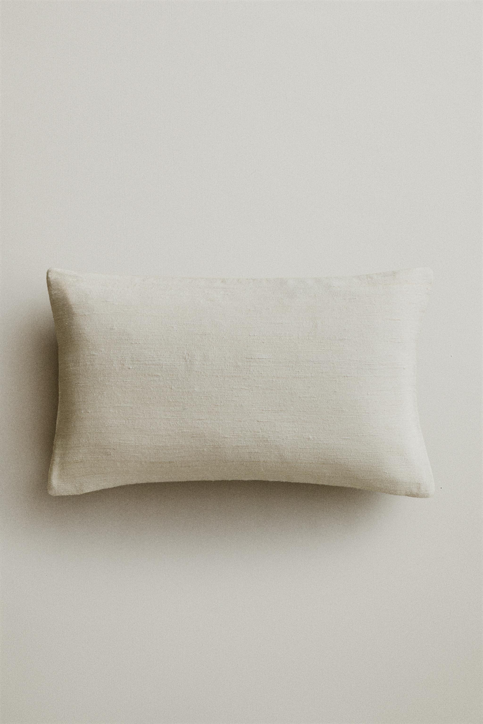 SILK CUSHION COVER